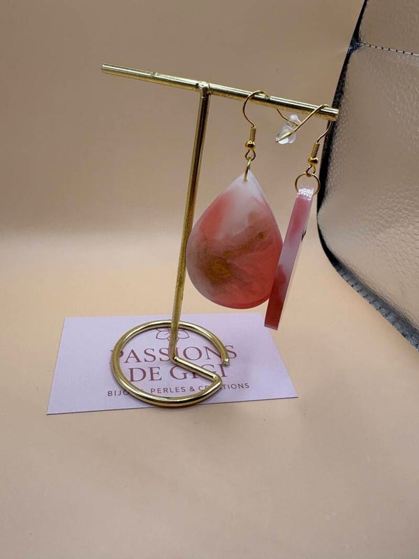 Boucles d’oreilles en résine – création artisanale - ref 217