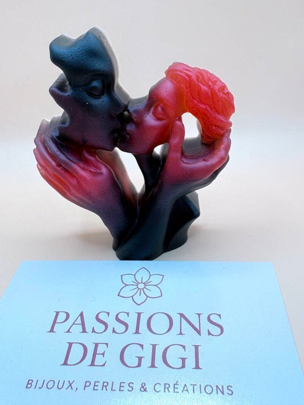 Sculpture “Baiser” en résine – Pièce décorative réf 220