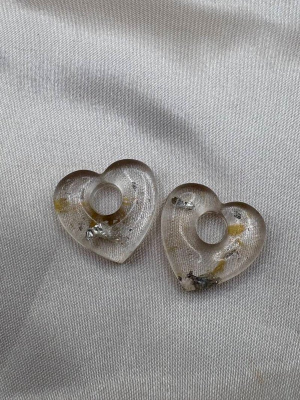 Pampilles cœur en résine – Boucles d’oreilles interchangeables – ref 228
