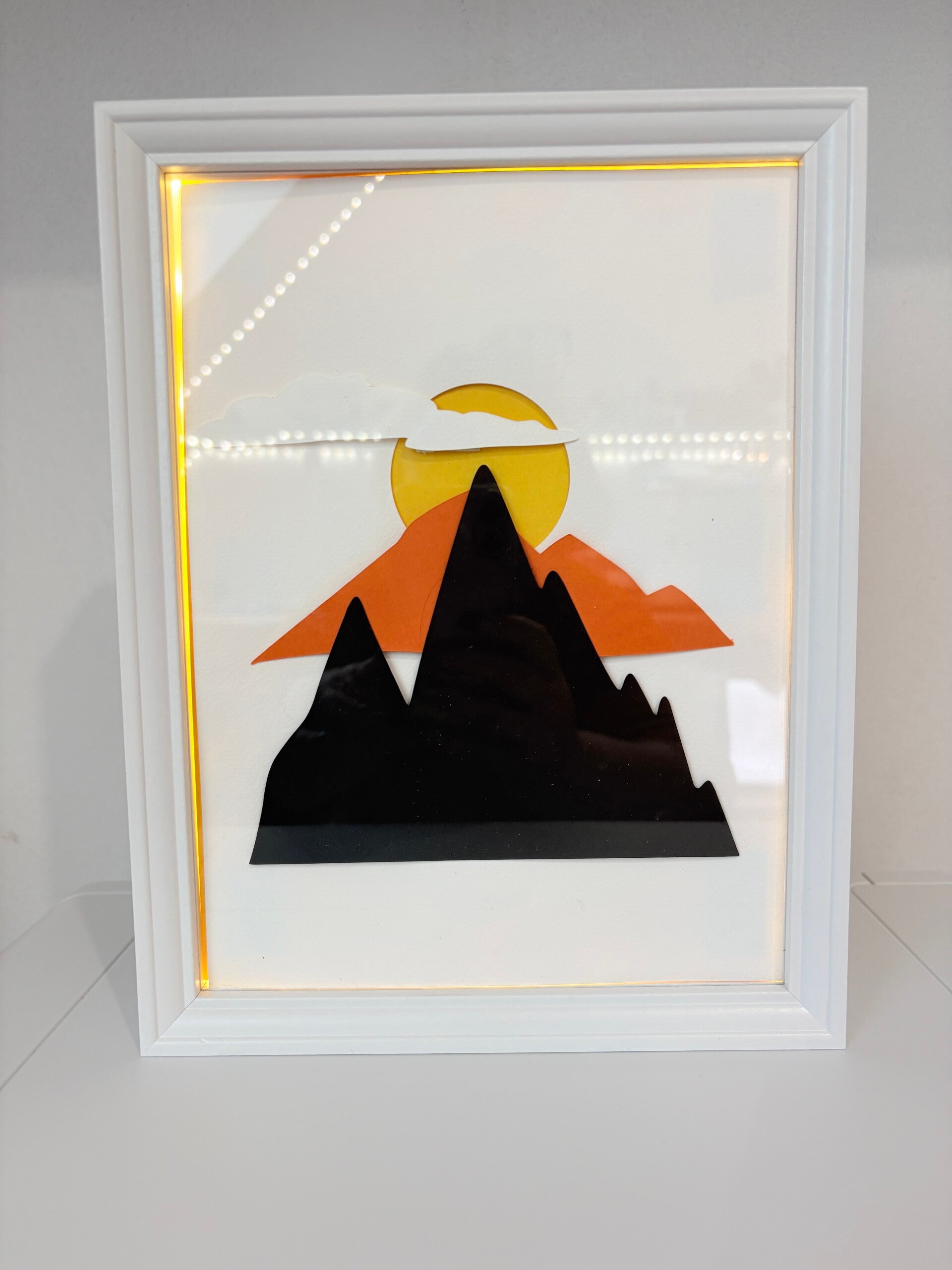 Tableau lumineux shadow paysage montagne – Création artisanale