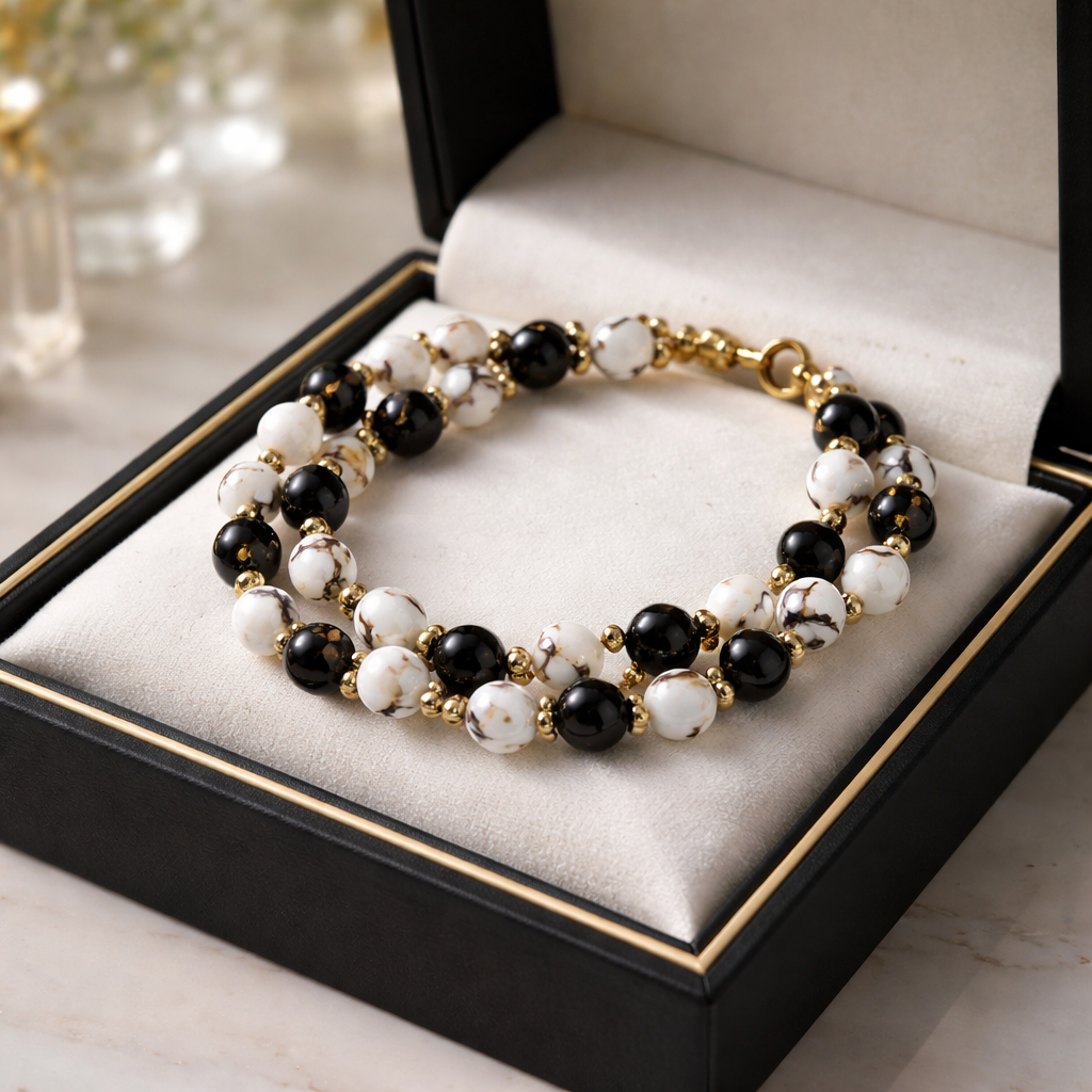 Bracelet perles noir et blanc – 16 cm – Création artisanale   - réf 273