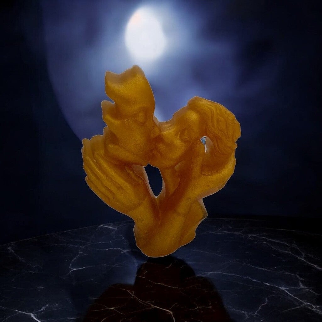 Sculpture artisanale en résine – Couple - réf 316