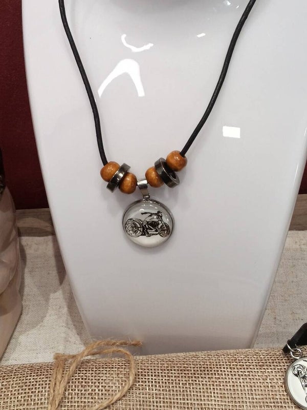 Collier moto custom