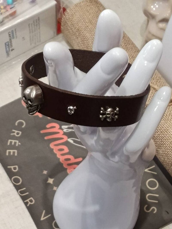 Bracelet rock punks tête de mort