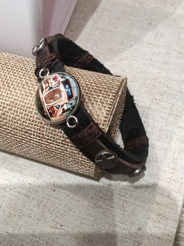 Bracelet camionnette vintage