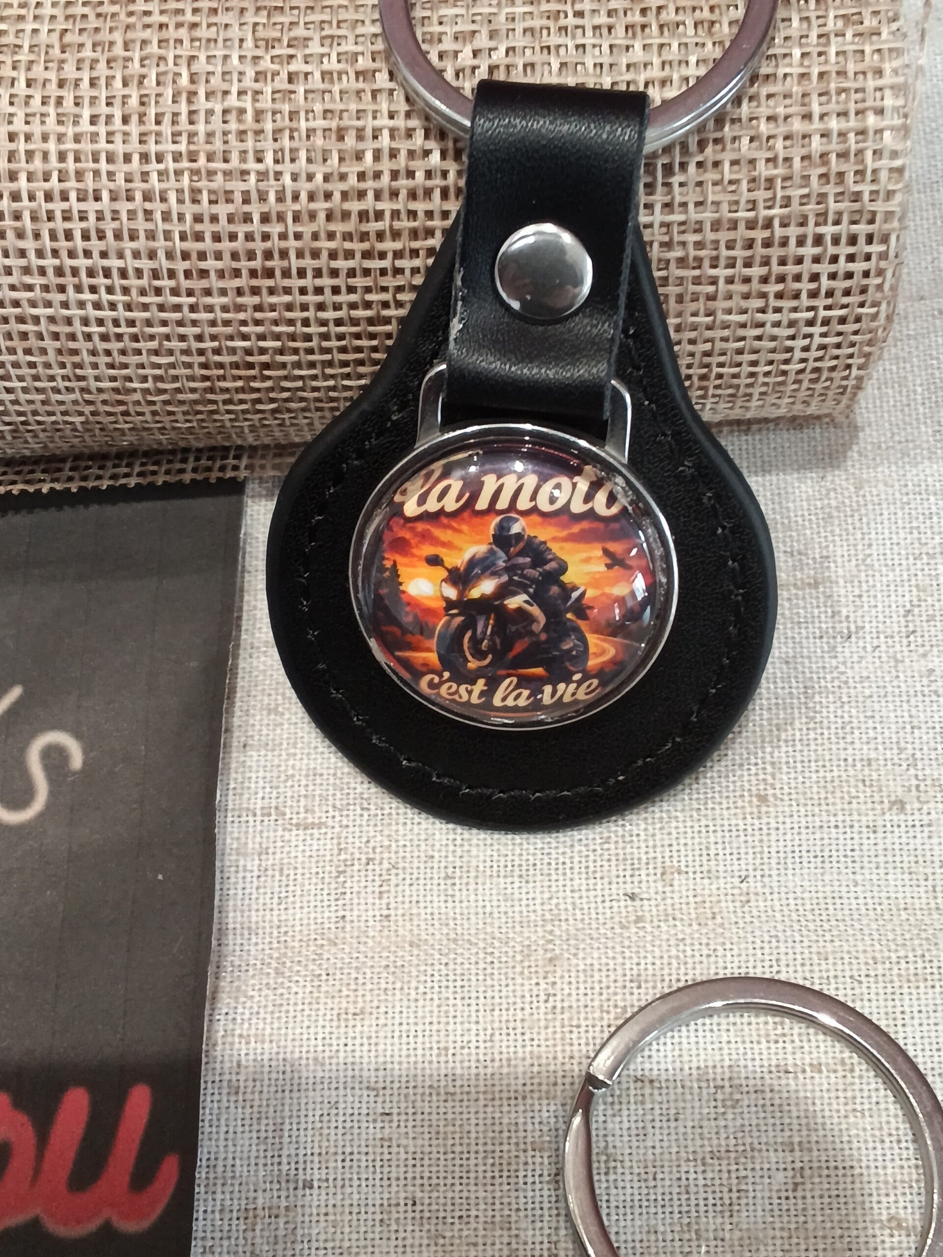 Porte clefs moto sportive 25mm