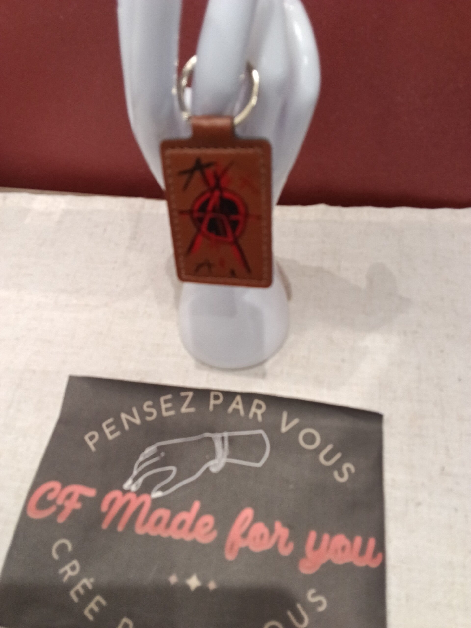 Porte clés peintre anarchie