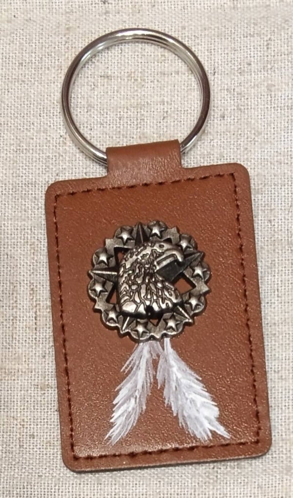 Aigle plume blanche