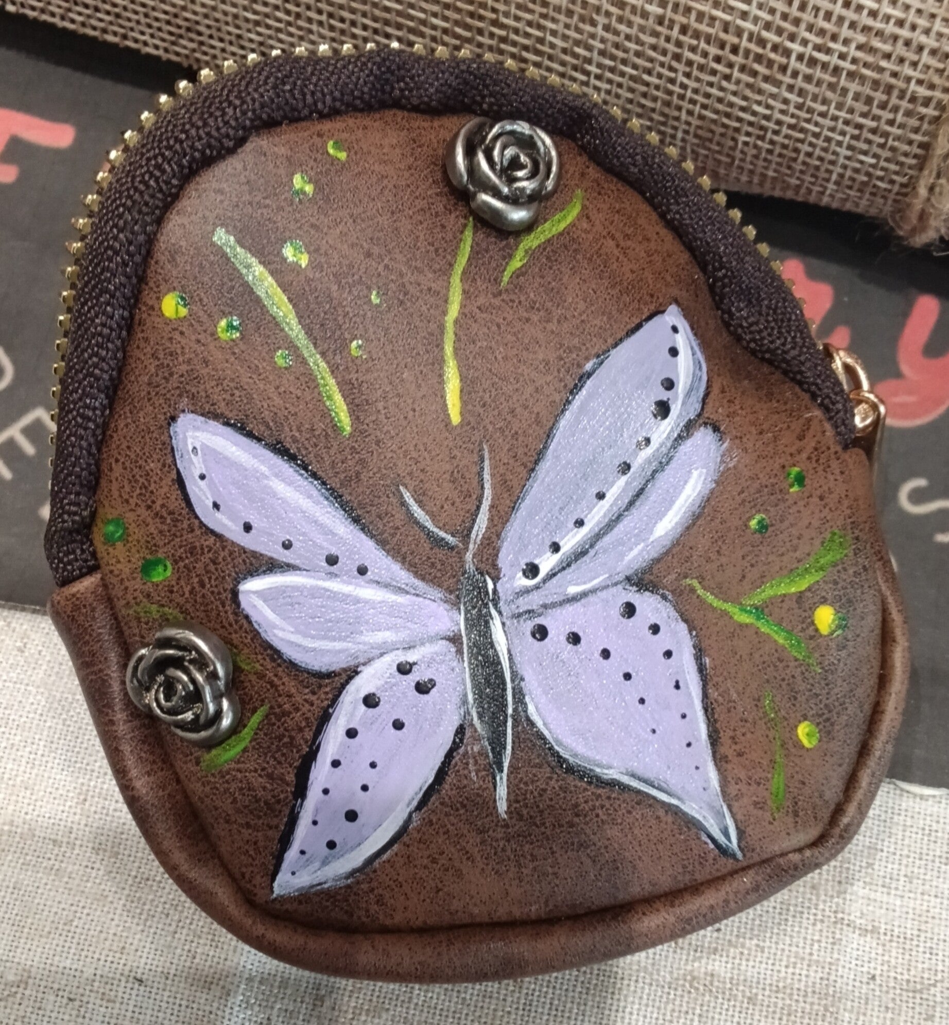Papillons violet