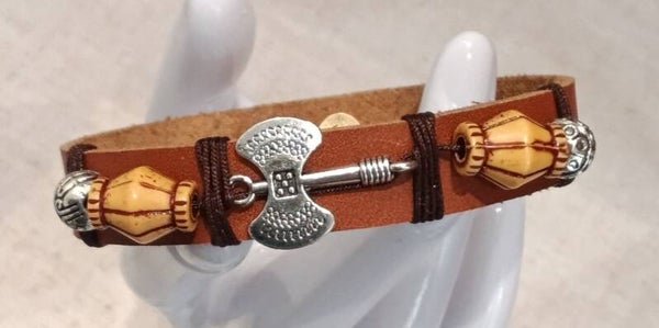 Hache viking et boule acier