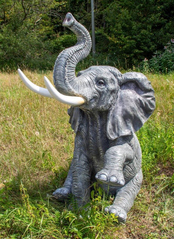 Fröhlicher Elefant h=118cm b=53cm t=85cm