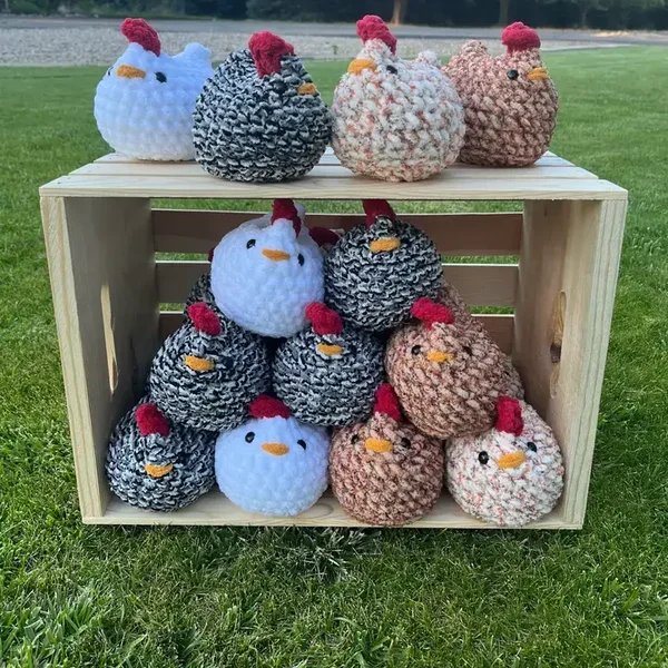 CROCHET CHICKEN BUDDIES/HANDMADE