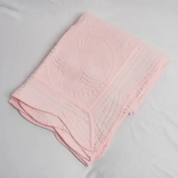 Baby or Lap Quilt-Pink