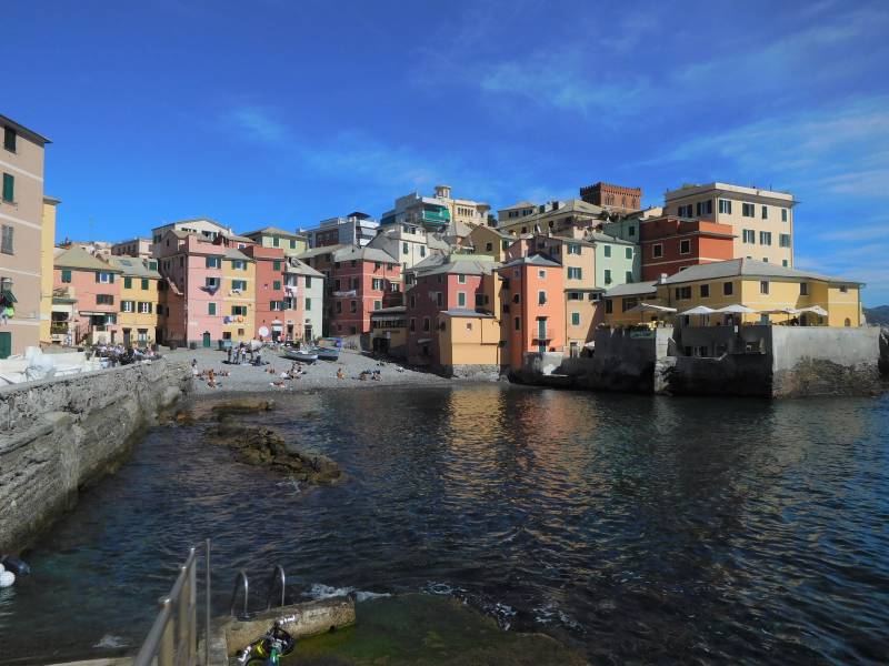 Boccadasse kleurrijk dorp