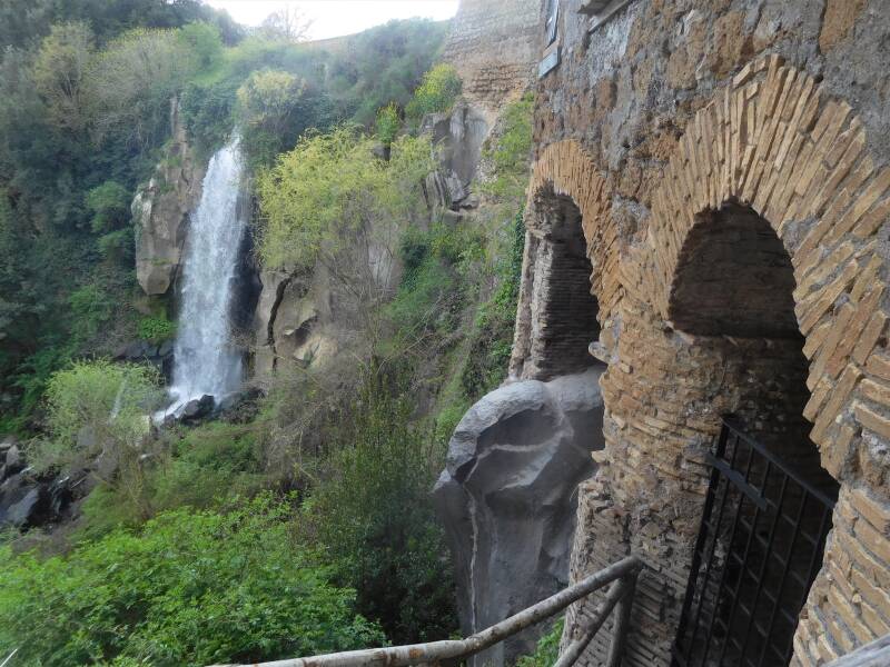 waterval van Nepi