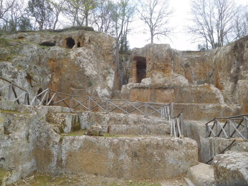 City of Tufa necropolis nabij Sovana