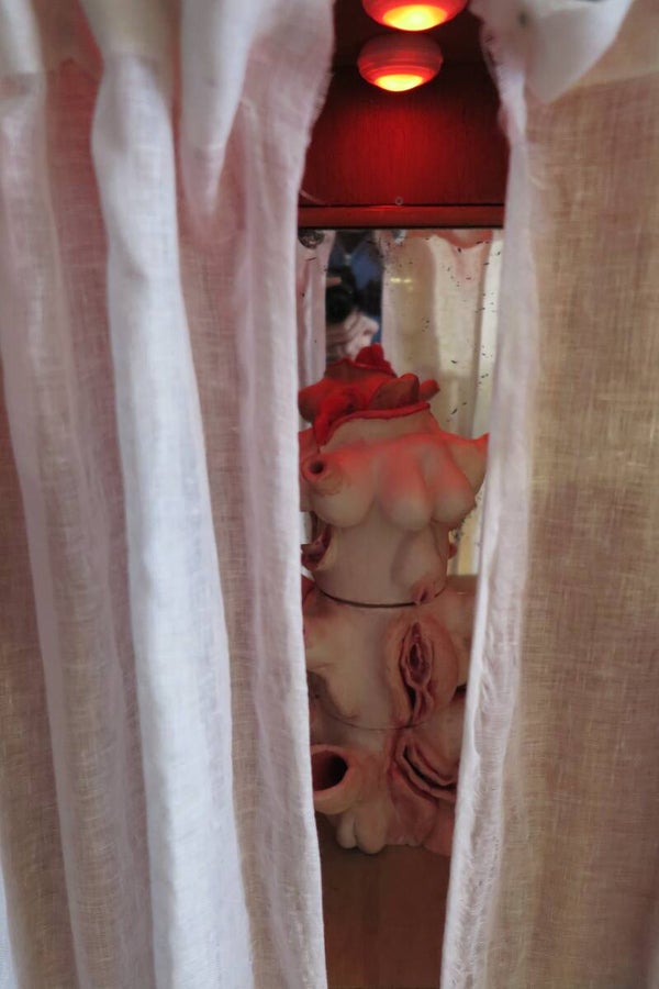 A Dirty Trunk is a Joy Forever (verkocht)