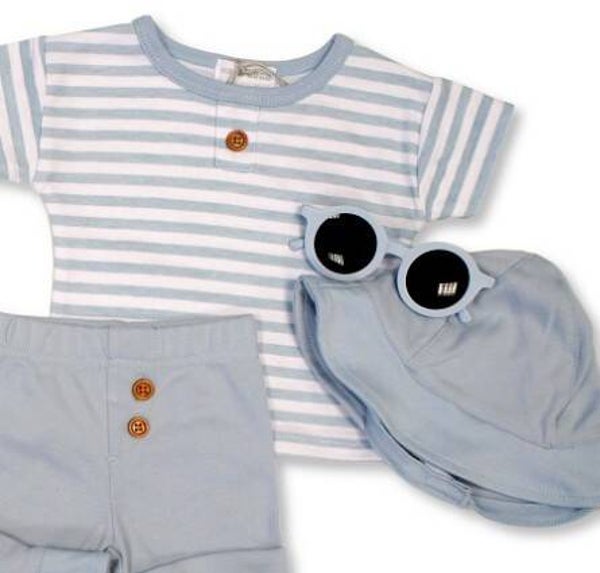 T-Shirt, Shorts & Hat Summer Set with Sunglasses