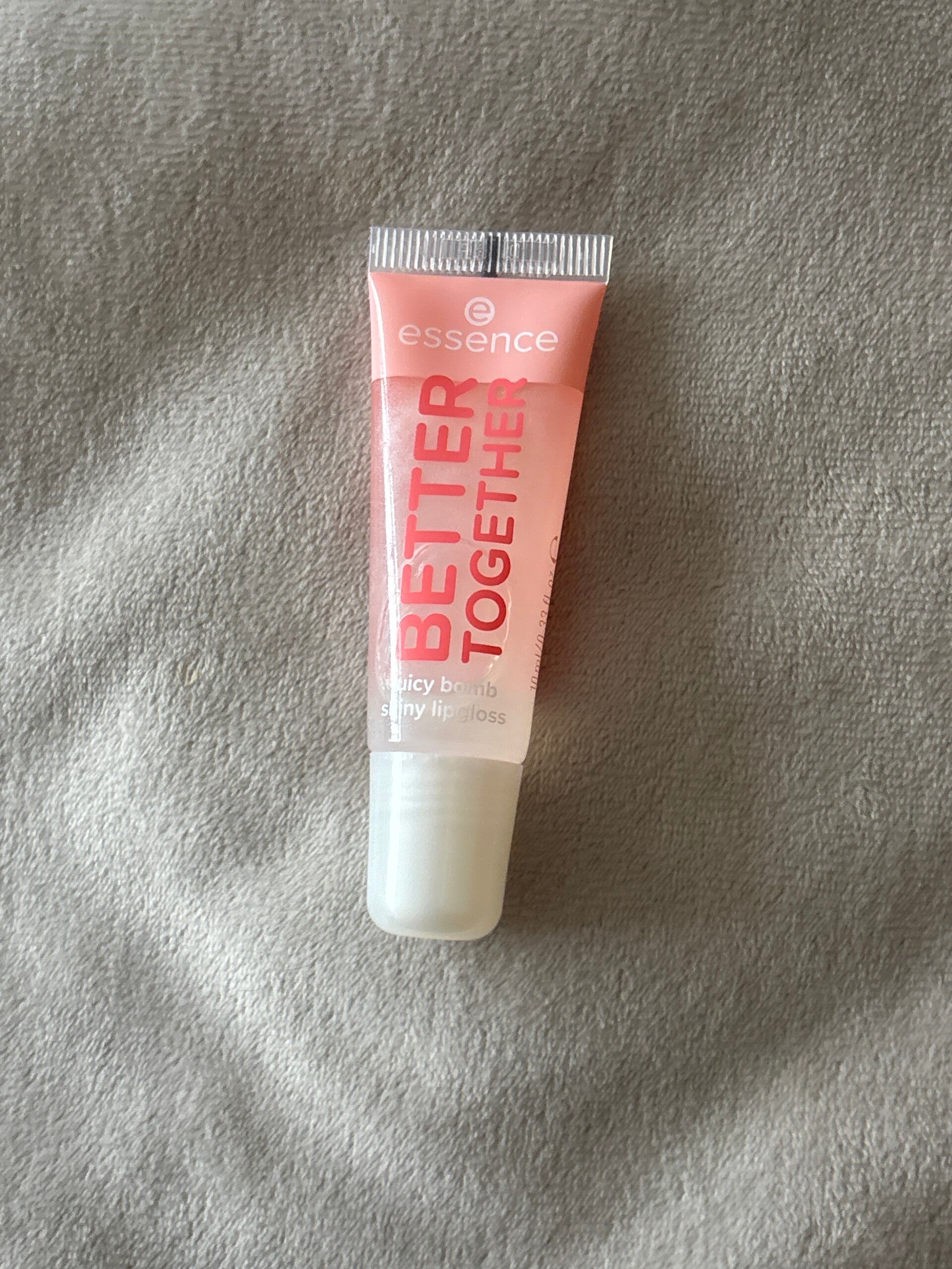 essence better together juicy bomb shiny lipgloss lovely litchi