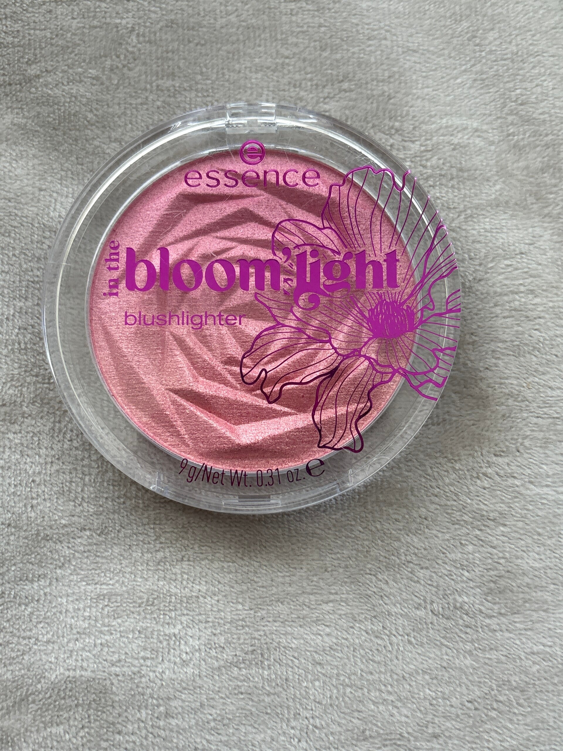 essence in the bloomlight blushlighter