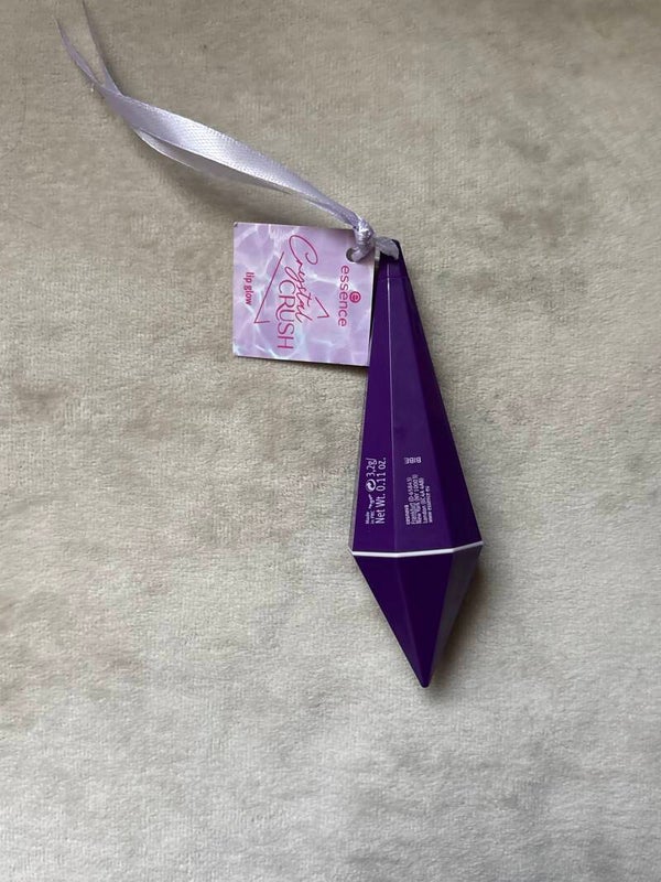 essence crystal crush lip glow