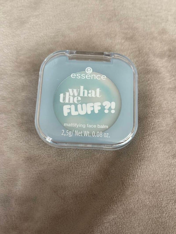 essence what the fluff mattifying face balm