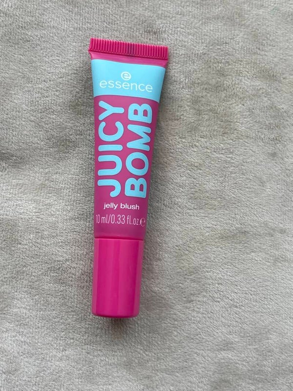 essence juicy bomb jelly blush cassis crush