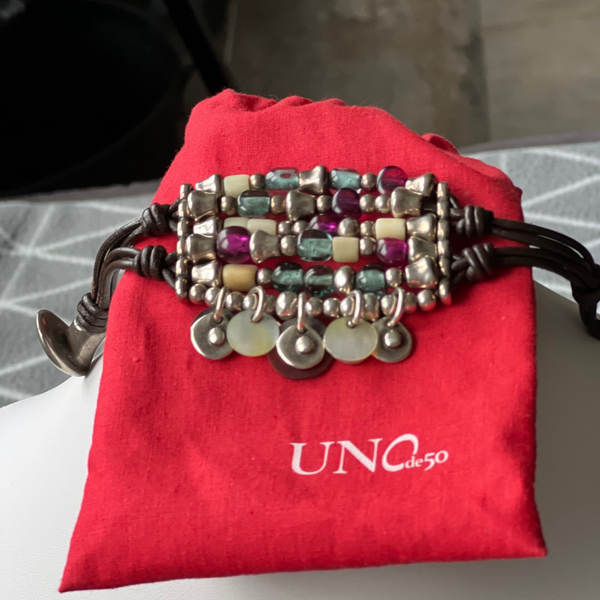 UNO bracelet