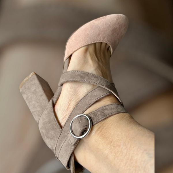 Benetton sandales talons hauts