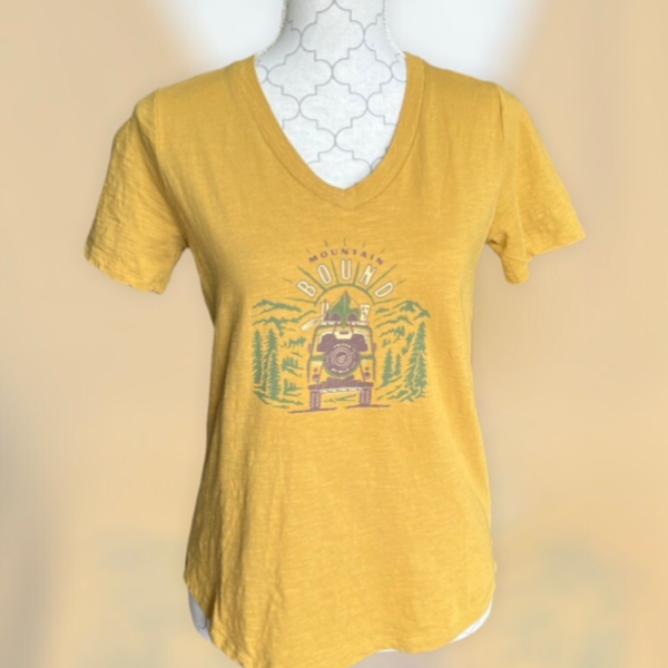 UNITED BY BLUE T-shirt