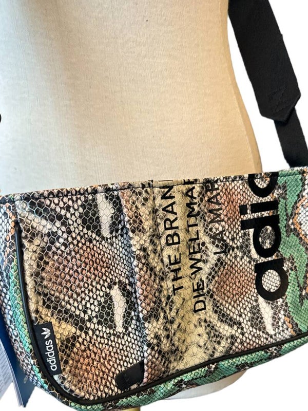 MINI AIRL - Trousse de toilette - multicolore Adidas