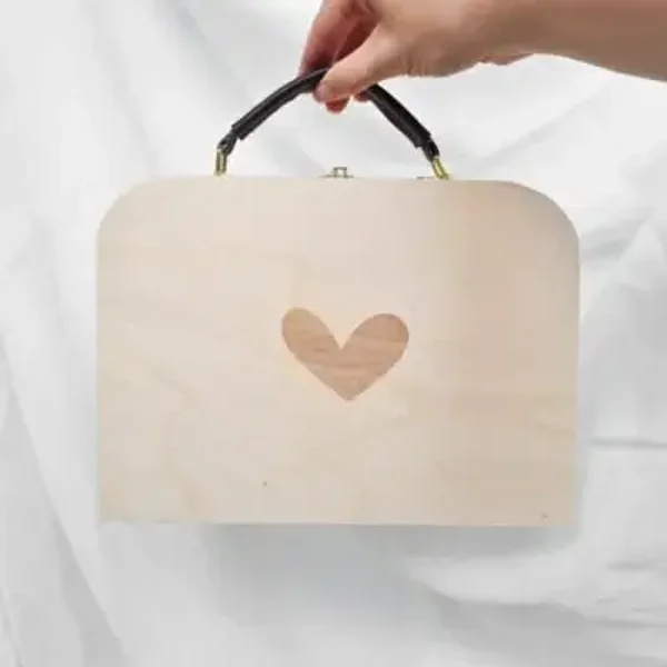 Koffertje - bewaarkistje - met hart