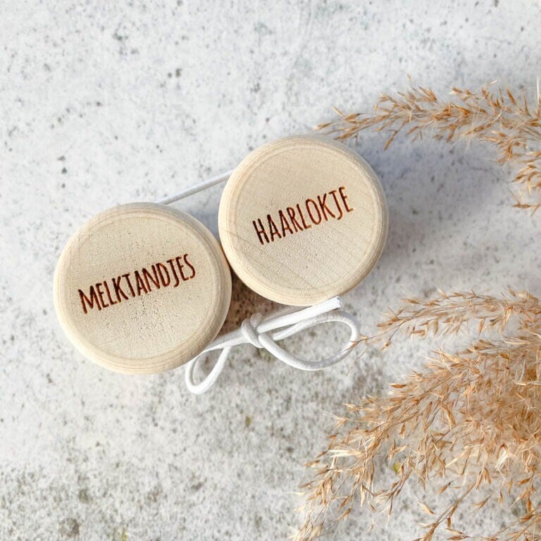 Melktandjes- en haarlokdoosjes set