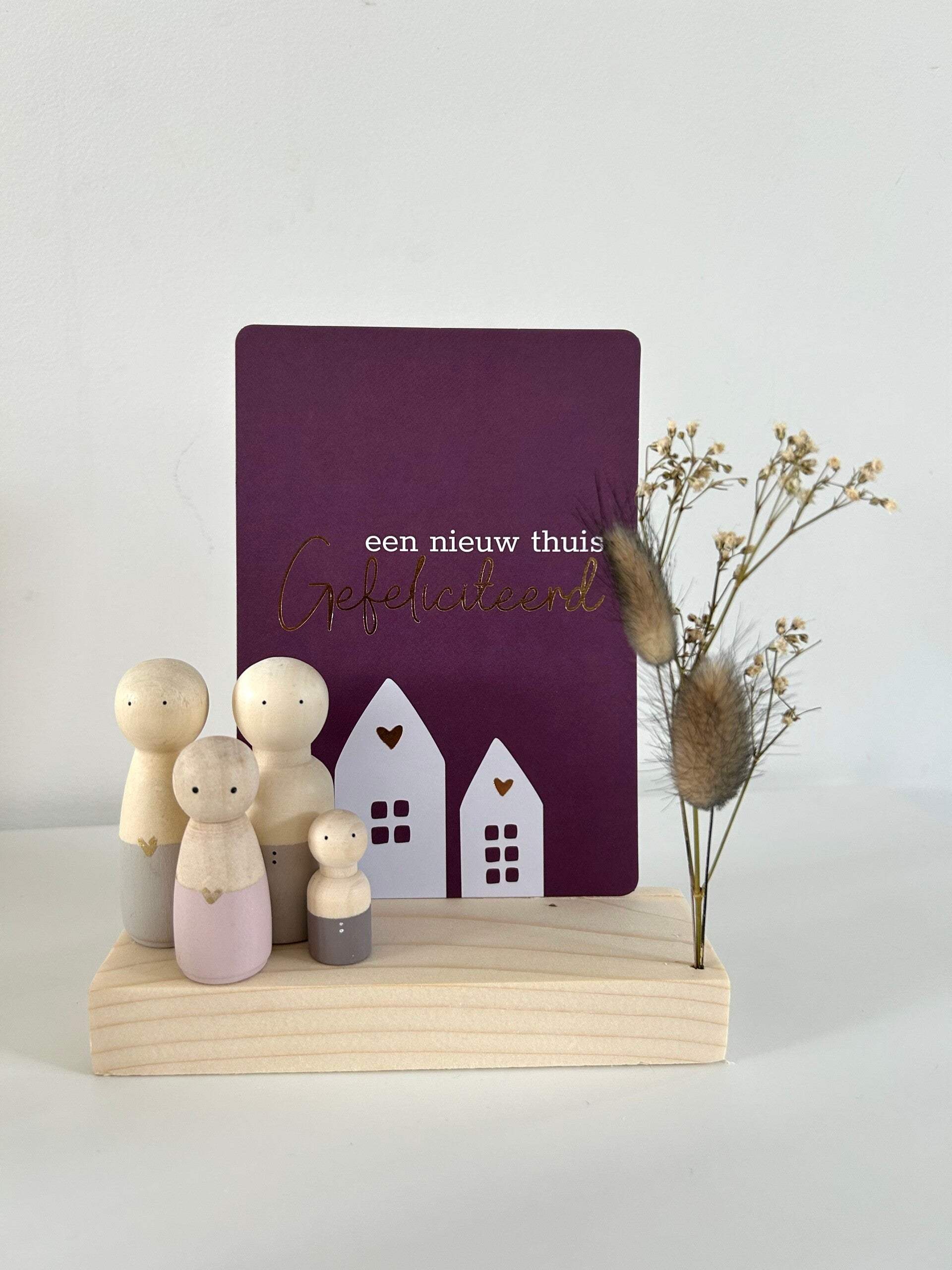 Een nieuw thuis gefeliciteerd
