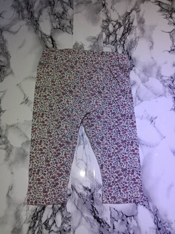 Mädchen Hose gr. 68