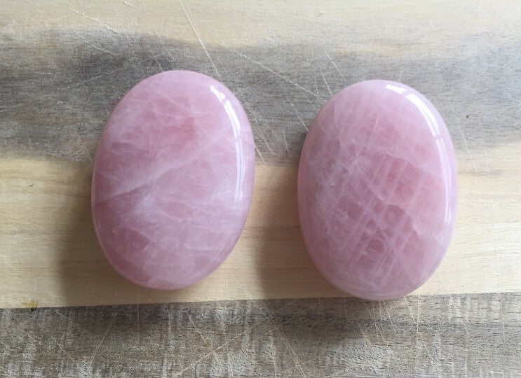 Roze kwarts massage handsteen