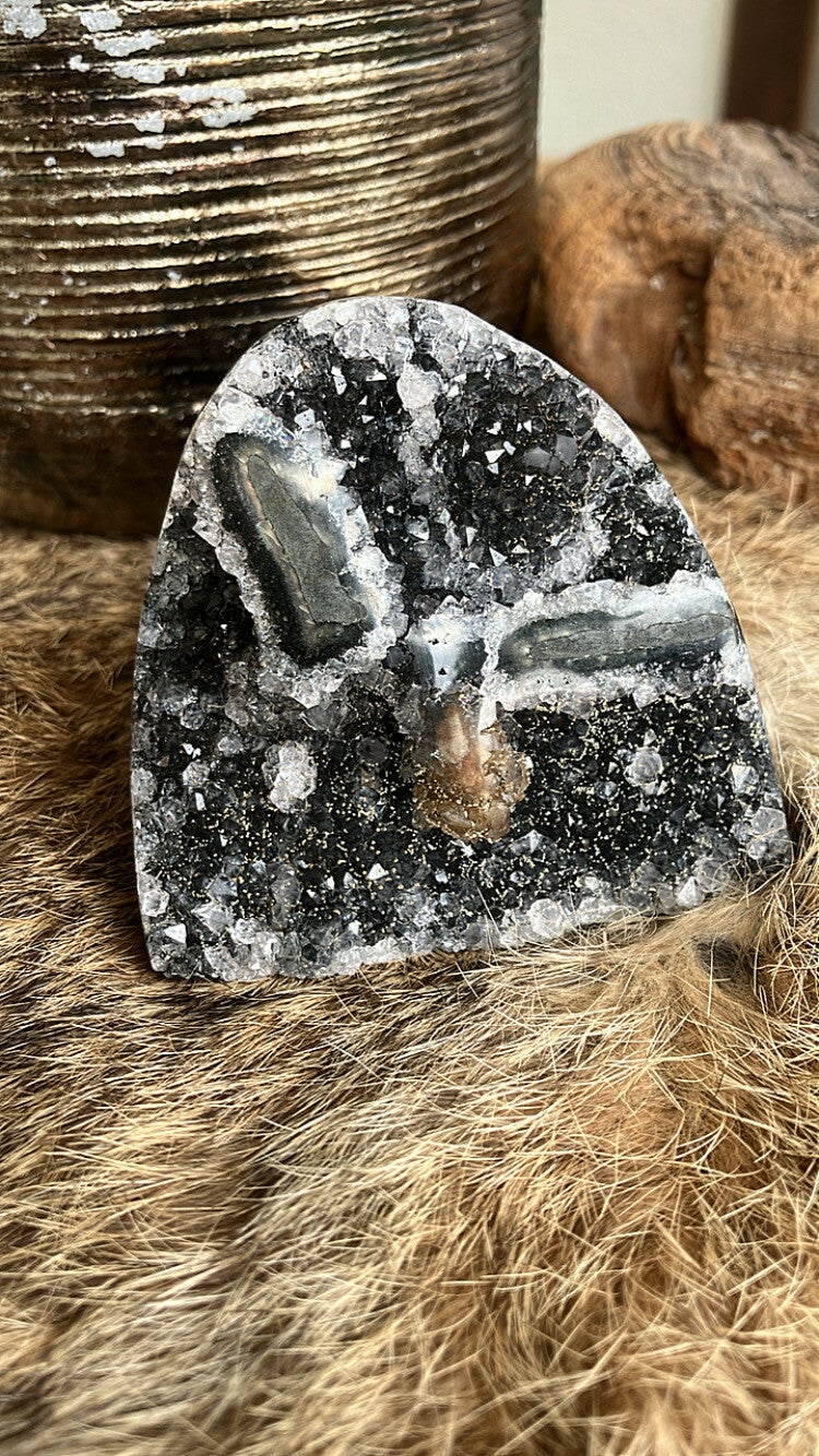 Amethist met stalactiet nr 10