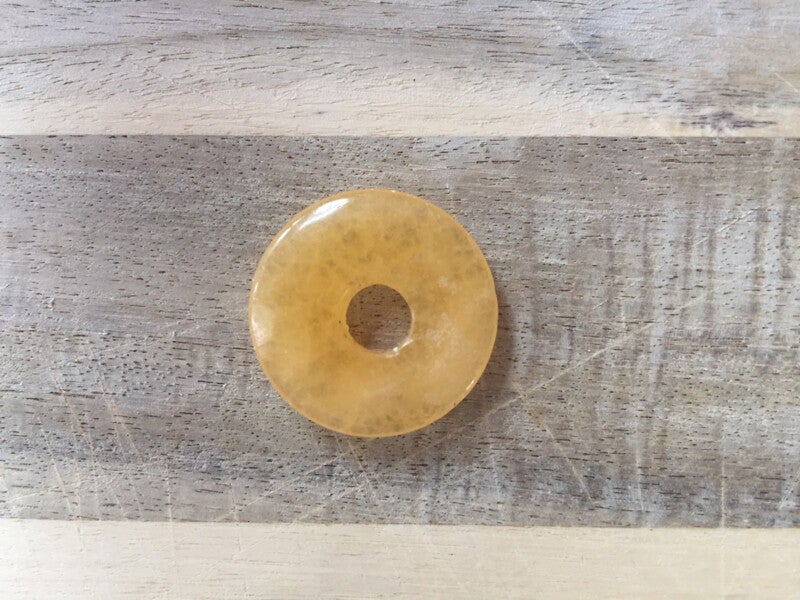 Gele calciet donut