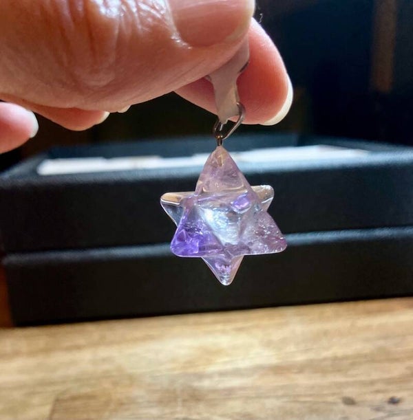 Amethist Merkabah hanger