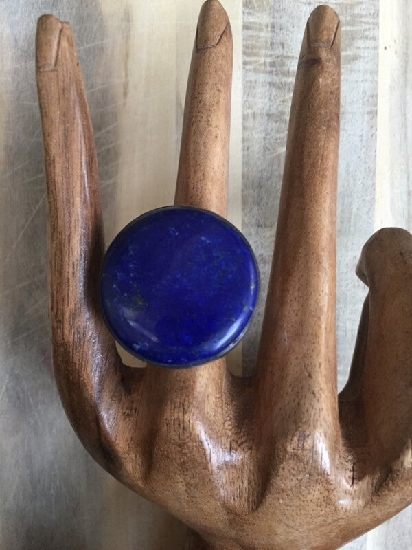 Lapis lazuli - rond groot - maat 17 3/4