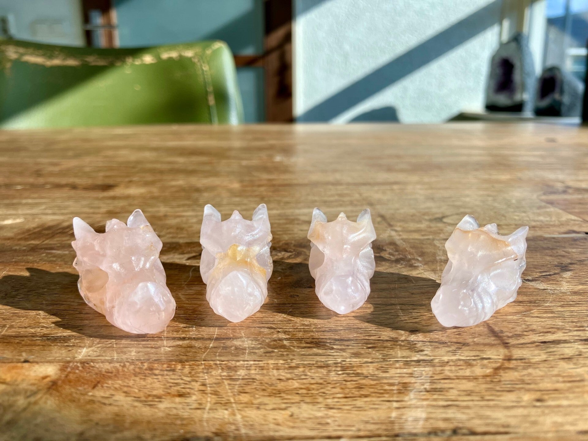 Roze kwarts mini drakenschedels