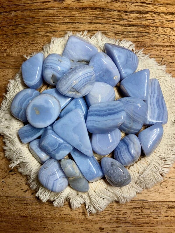 Chalcedoon trommelsteen