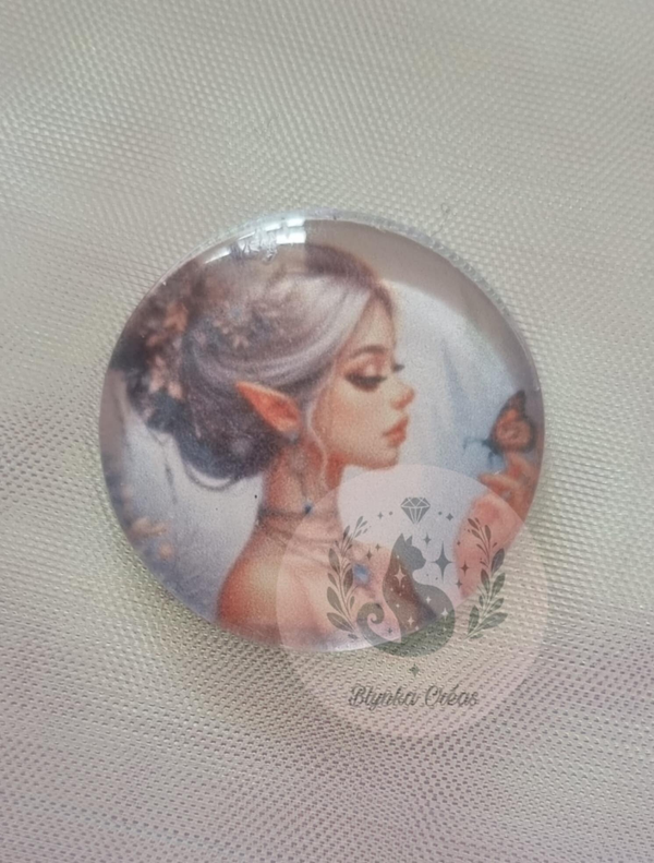 Cover-Minder en Verre : L'Elfe et le papillon : un Voyage Glacial