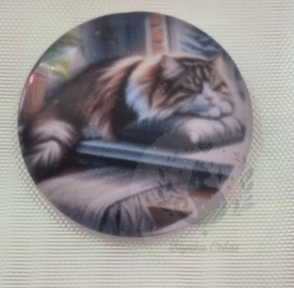 Cover-Minder en Verre Toile : Nid Douillet : Chat Paisible au Coin de la Fenêtre