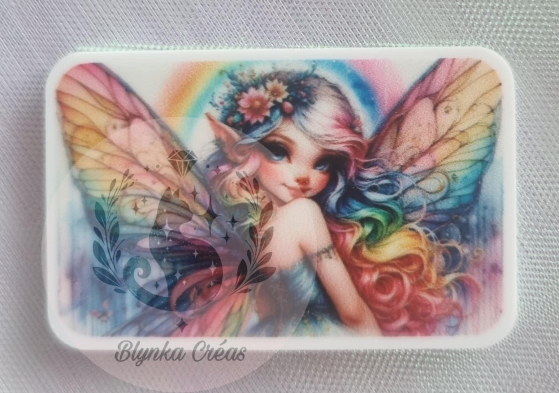 Cover-Minder Plat – Célestia L'Elfe aux Couleurs Célestes