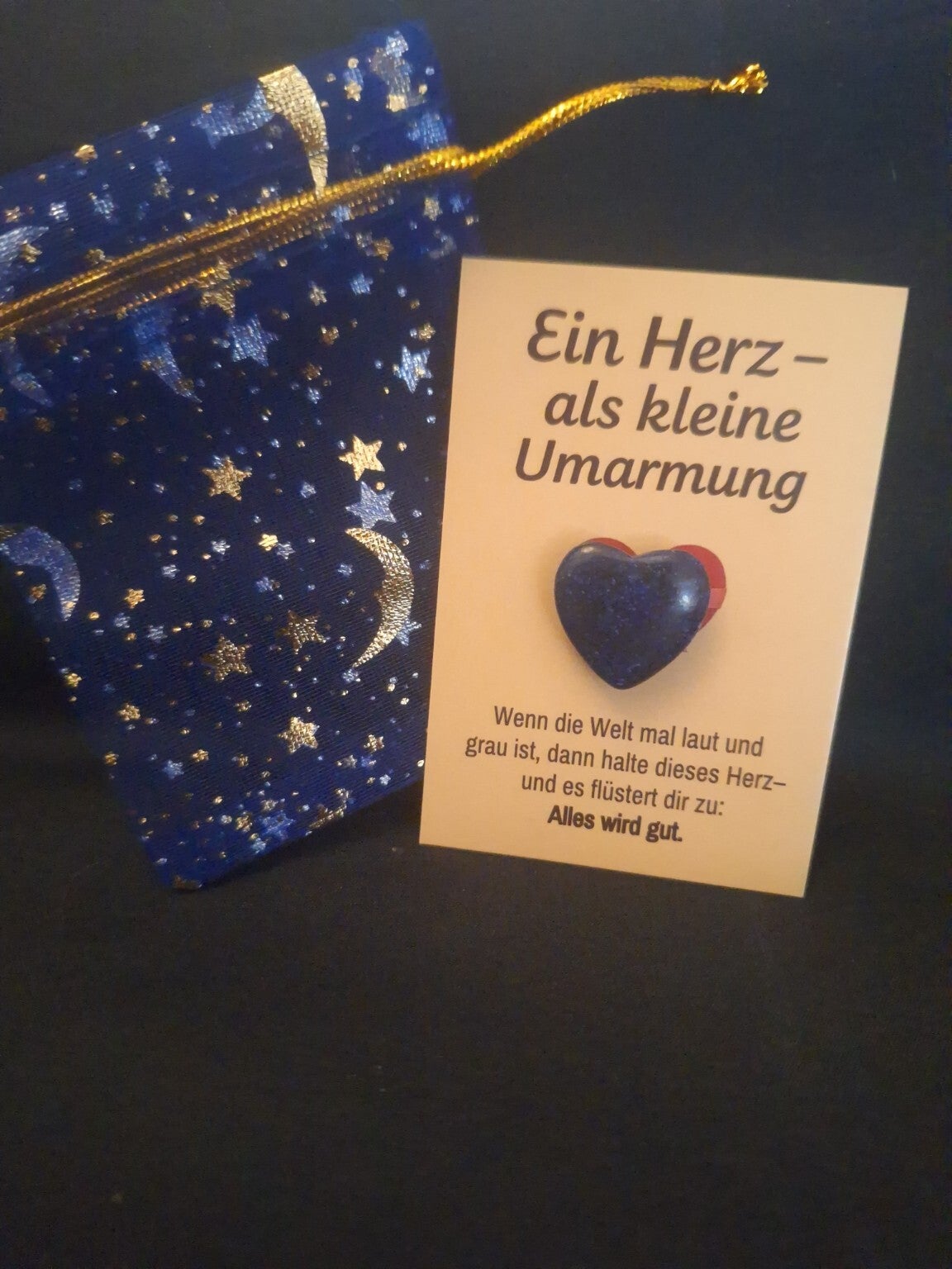 Ein Lapislazuli Herz – als kleine Umarmung