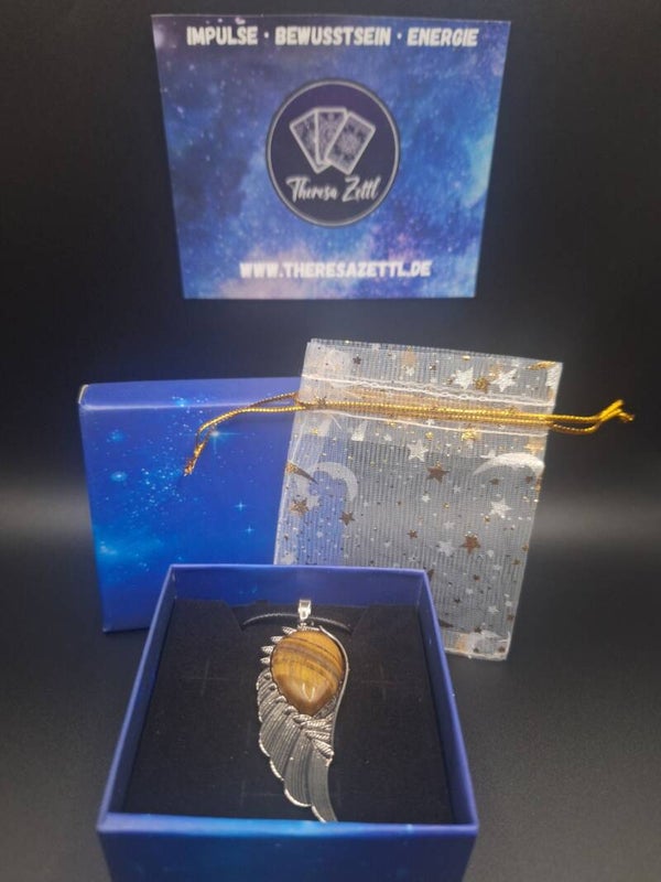 Federanhänger Tigerauge – Schutz, Klarheit & Selbstvertrauen - mit Reiki energetisiert