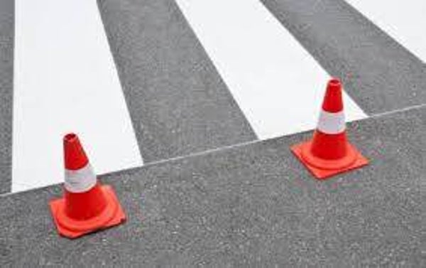 PINTURA DE TRAFICO / ESMALTES