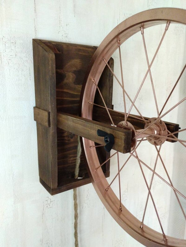 Lampe mural roue de velo