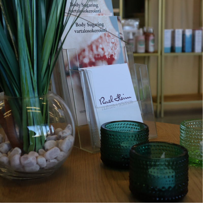 Kaamos Kauneus Seinäjoki. Rosel Heim, Unna Nordic, Cutrin Bio+, Roze Avenue, Promise, Cutrin Vieno